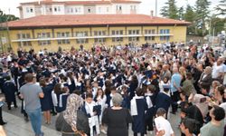 Ülkü İlkokulu’ndan Mezuniyet Sevinci