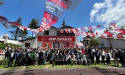 CHP ISPARTA'DA OLAĞANÜSTÜ KURULTAY İÇİN İMZALAR TESLİM EDİLDİ