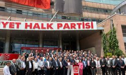 CHP'de Kurultay Hareketi Büyüyor, Karaca da Destek Verdi