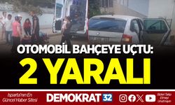 OTOMOBİL BAHÇEYE UÇTU: 2 YARALI