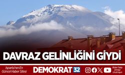 DAVRAZ GELİNLİĞİNİ GİYDİ