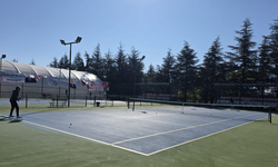 SDÜ’de 29 Ekim Cumhuriyet Bayramı Tenis Turnuvası Başladı