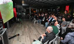 Milli maç Atatürk Parkı’nda dev ekranda izlendi