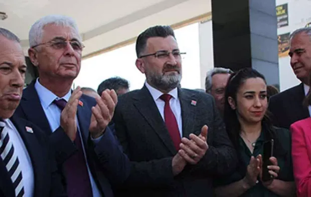 Serik Belediye Başkanı Kadir Kumbul, CHP'den istifa etti: AK Parti'ye geçmesi bekleniyor