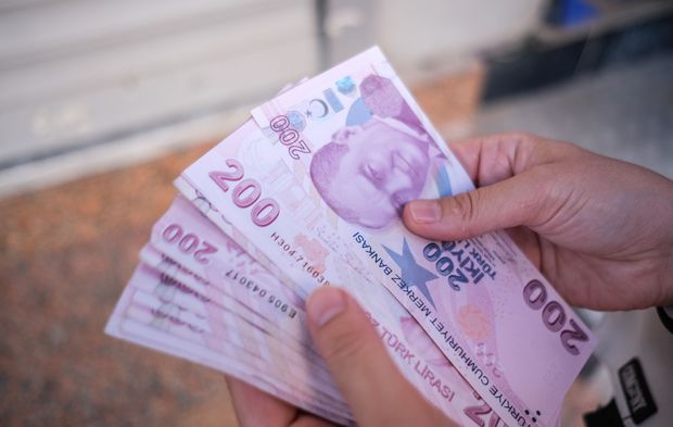 Emekli Maaşlarına Ek Zam!