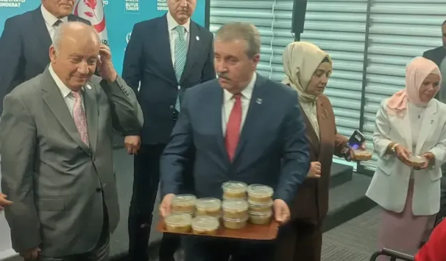 BBP lideri Destici: "Bizi bugüne kadar bazı zenginliklerimiz üzerinden ayırmaya çalıştılar"