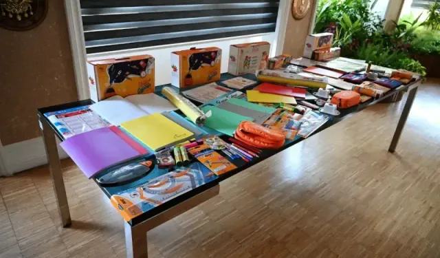 Kemer Belediyesi'nden 6 bin 500 öğrenciye ücretsiz kırtasiye malzemesi