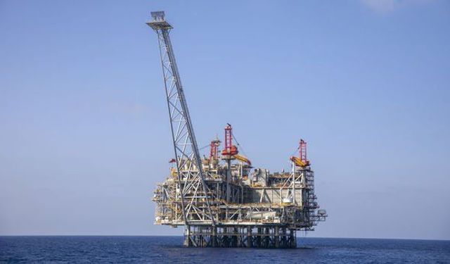 Mısır,340 Milyon Dolarlık Petrol ve Doğalgaz Arama Anlaşmaları İmzaladı