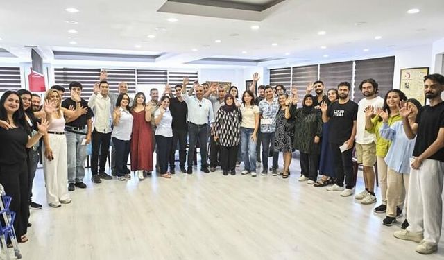 YKS’de başarılı olan MURGEM'in öğrencileri ödüllendirdi