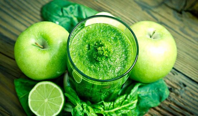 Yeşil Detoks Nedir? Faydaları ve Nasıl Hazırlanır?
