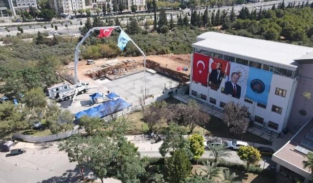 Akdeniz Üniversitesi Hastanesi Nöroloji Polikliniği yeni binasının temeli atıldı