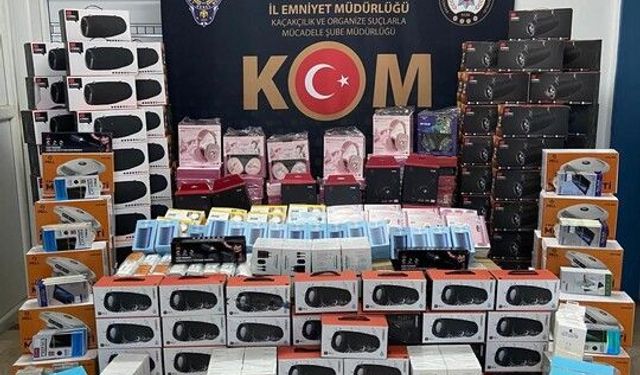 Burdur'da binlerce kaçak ürün ele geçirildi
