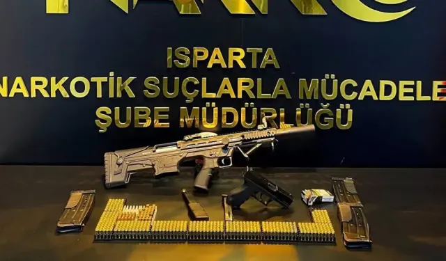 Isparta’da Uyuşturucu Operasyonu; Çok Sayıda Malzeme ele geçirildi