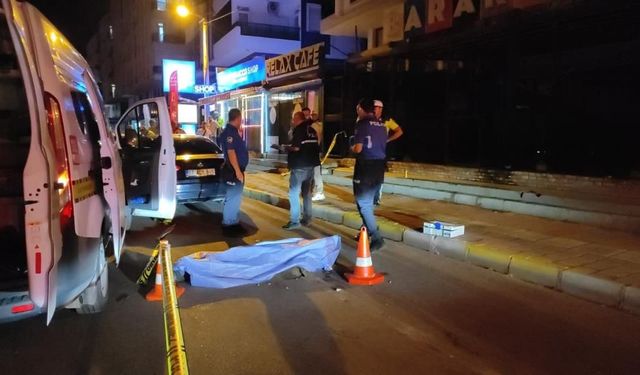 Antalya'da otomobilin çarptığı yaya hayatını kaybetti