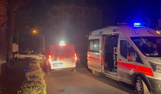 Alanya'da 5 katlı binada yangın: 1 kişi hayatını kaybetti