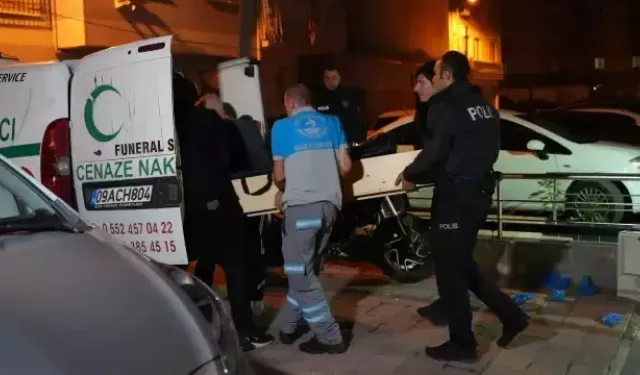 Eşini Tüfekle Katlettikten Sonra İntihar Etti