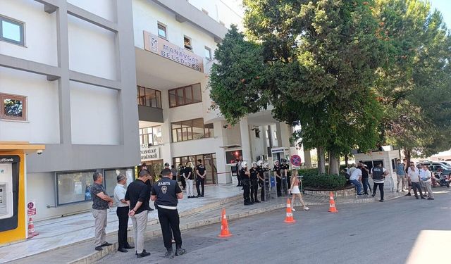 Manavgat Belediyesi'ndeki yolsuzluk ve rüşvet soruşturmasında iddianame kabul edildi