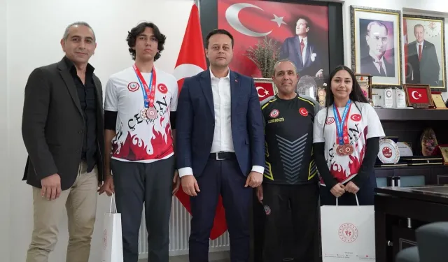 Ispartalı Çetin Kardeşlerden Türkiye Derecesi