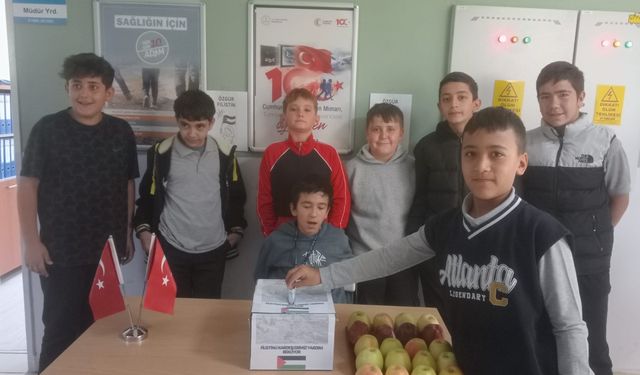 Eğirdirli öğrencilerden Filistin’e anlamlı destek: 238 bin 85 TL yardım toplandı