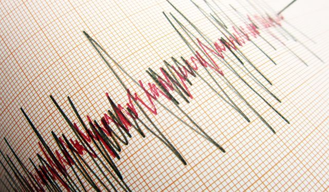 AFAD duyurdu! Ege'de deprem