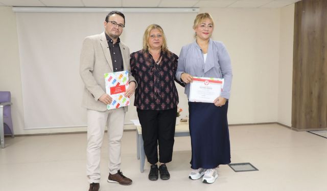 Yazar Burçak Gönül SDÜ’de Okurlarıyla Buluştu