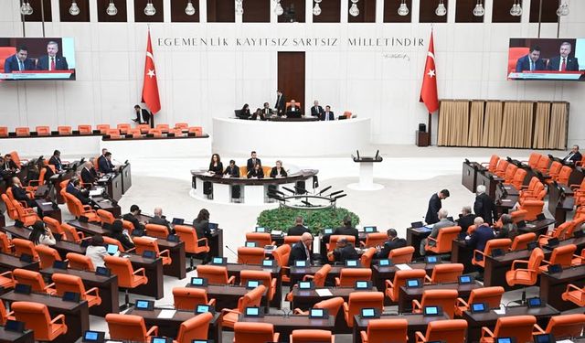 TBMM'de sandalye dağılımı değişti: CHP'nin milletvekili sayısı arttı
