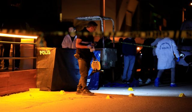 Husumeti bitirmek için bir araya gelen akrabaların tartışması cinayetle bitti