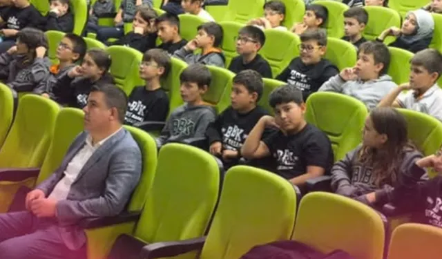 Isparta’da Öğrencilere “Teknolojinin Yararlı Kullanımı” Eğitimi Verildi