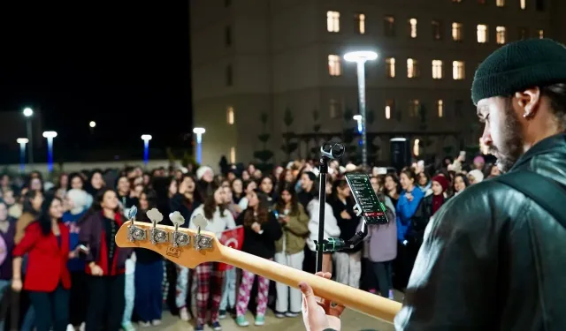 Bediüzzaman Said Nursî Kız Öğrenci Yurdu’nda Moral Konseri Düzenlendi