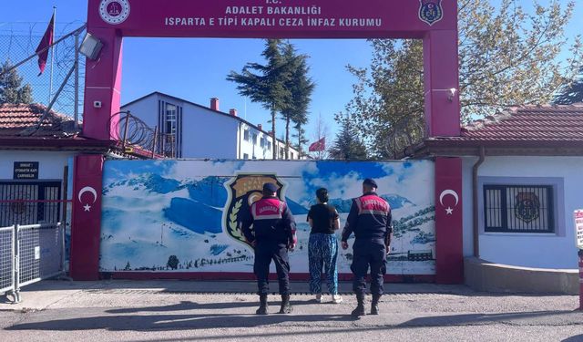 Silahla Tehdit Suçundan Cezası Bulunan Şahıs Yakalandı