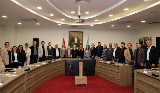 Akdeniz Üniversitesi'nden muhtarlara eğitim