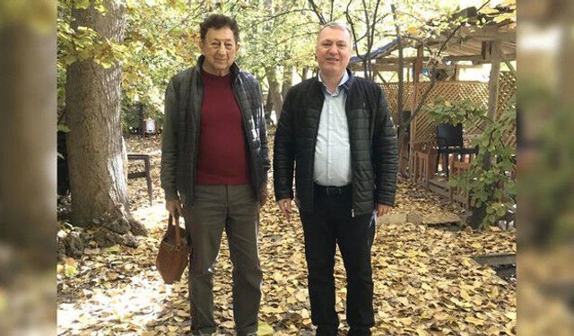 Duayen gazeteci vefat etti