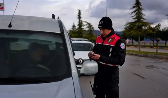 Isparta’da Gece 03.00’e Kadar Süren Şok Yol Uygulaması