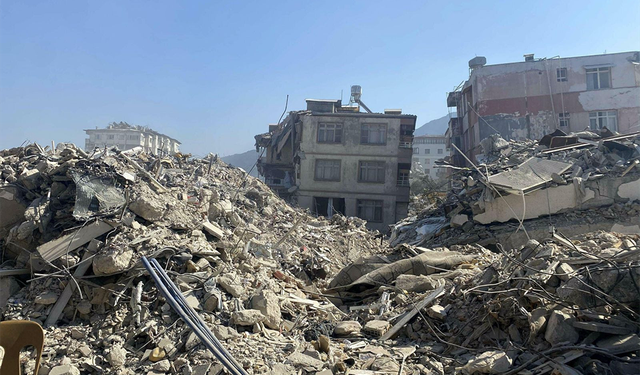 Türkiye'de deprem tehlikesi arttı! Diri fay sayısı 485'ten 600'ün üzerine çıktı