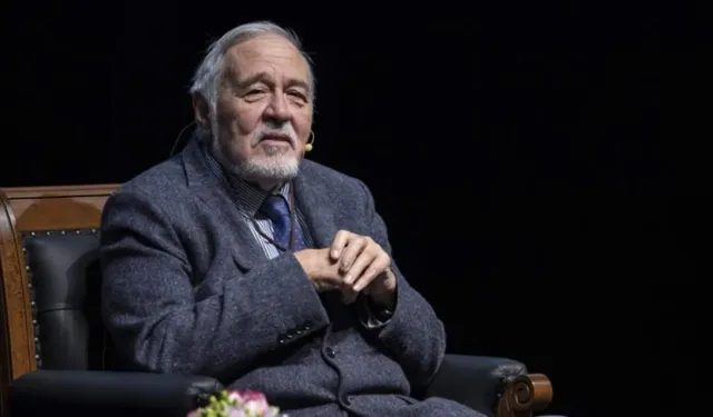 İlber Ortaylı: Ani kanamam oldu, ameliyata aldılar