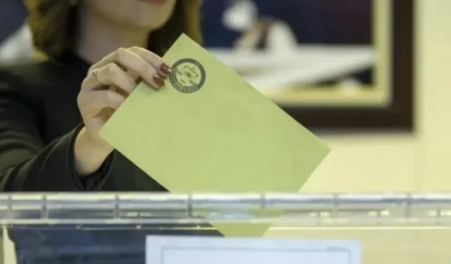 Şubat ayı anketinde sürpriz! Zirve aynı, 32 ay önce kurulan partiden büyük atak