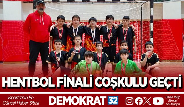 HENTBOL FİNALİ COŞKULU GEÇTİ
