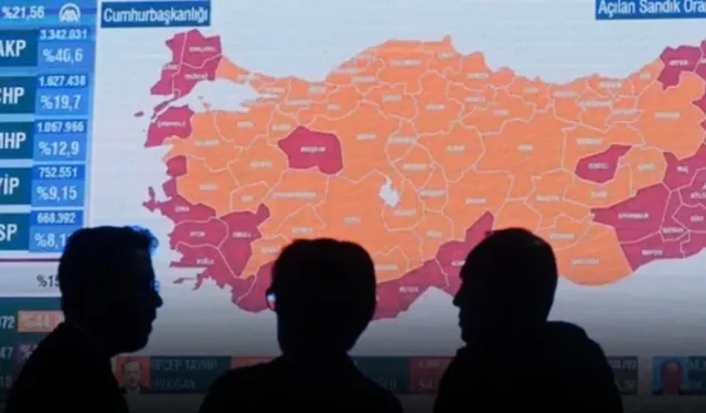 Anketler tersine döndü! Sonuçlar Ak Parti'lileri sevindirdi: 'Psikolojik üstünlüğü sağladık'