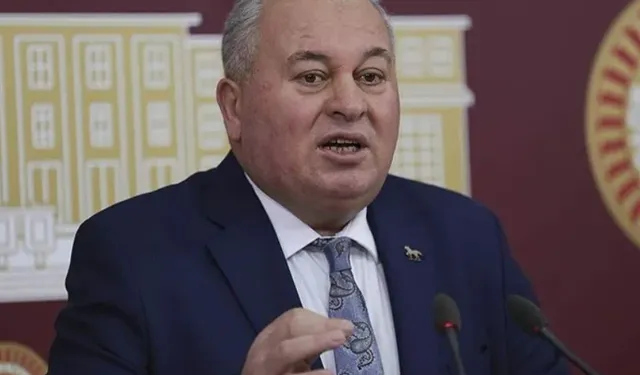 Cemal Enginyurt’tan yeni karar