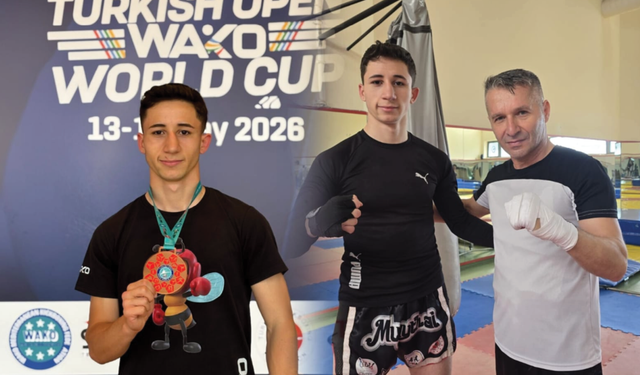 SDÜ Öğrencisi Burak Çümen Kick Boks Dünya Şampiyonası’nda Üçüncü Oldu