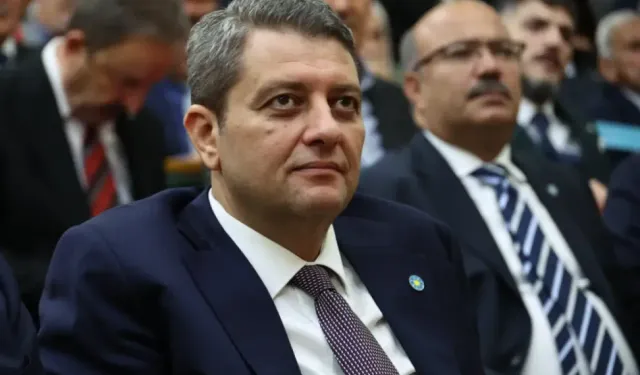Kurucu Başkan AK Parti’ye Geçiyor