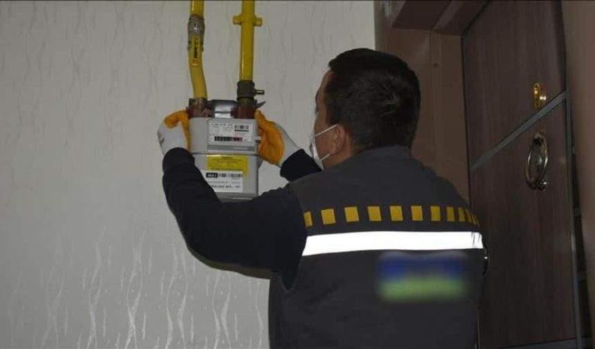 Doğal gaz kombi ve saatlerinin tamamı sökülecek!