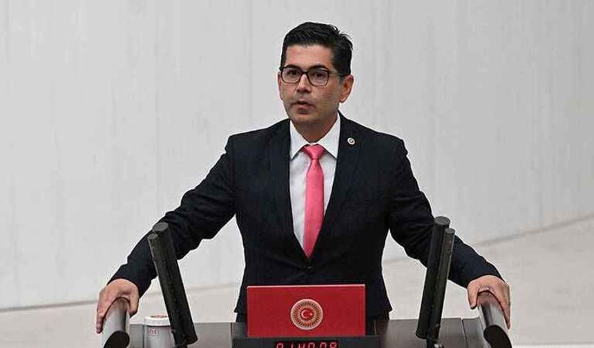 SKANDAL: Sahte Diploma, Pasaport Ve E-İmza Vakalarına Şimdi De Sahte Kimlik Eklendi! 