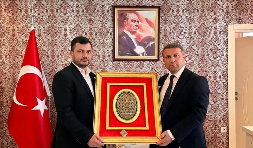 HÜDA PAR Yönetimi Eğirdir’de Ziyaretlerde Bulundu