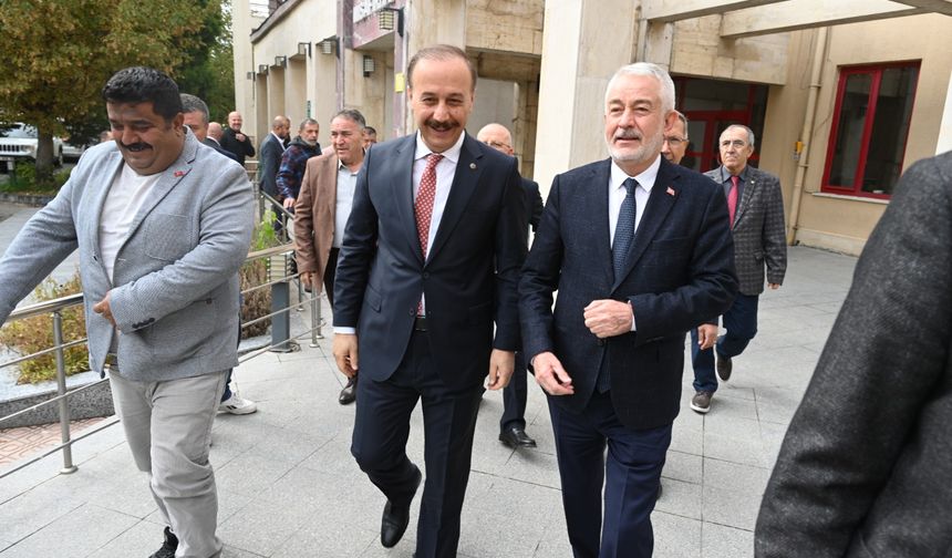 Başkan Başdeğirmen Ankara’daki Ispartalılarla bir araya geldi