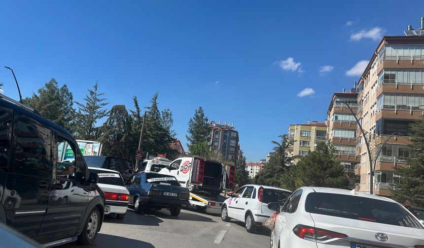 Düğünlerin Yeni Modası, Mahallelerin Kâbusu