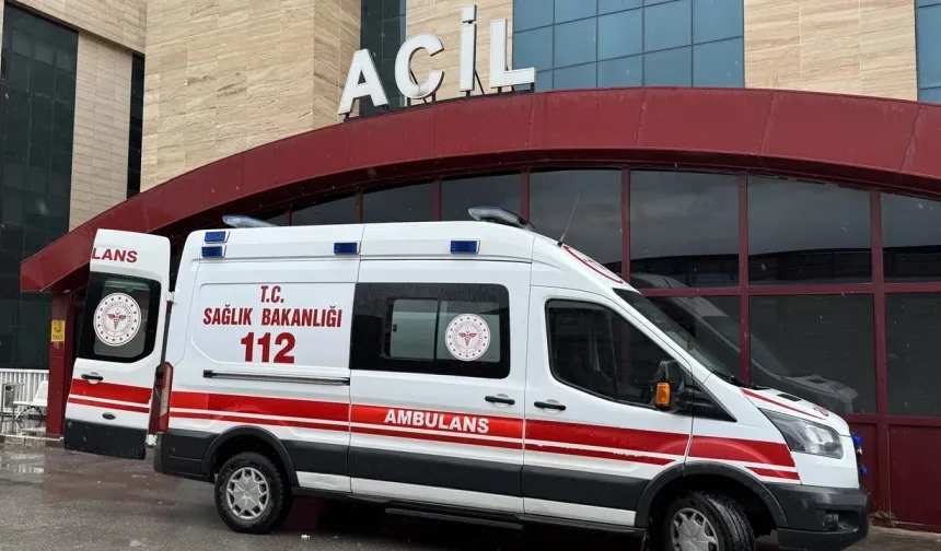 Şarkikaraağaç 112 Acil İstasyonuna yeni ambulans