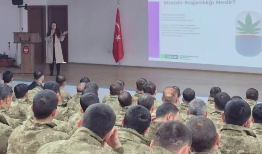 Isparta’da askerlere kumar bağımlılığı eğitimi verildi
