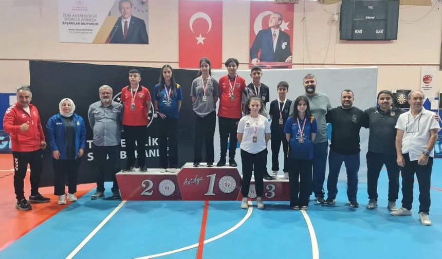 Dart’ta sezonun ilk madalyası