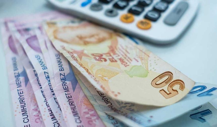 Emekli bayram ikramiyesi artacak mı? Kulislerde konuşulan rakam ortaya çıktı